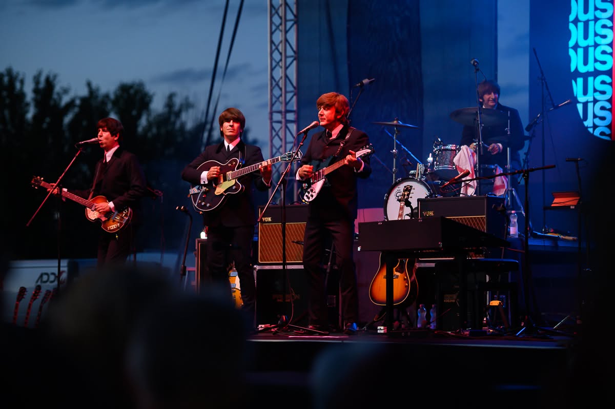 Legendás Beatles-slágerekkel indult a nyár Győrben