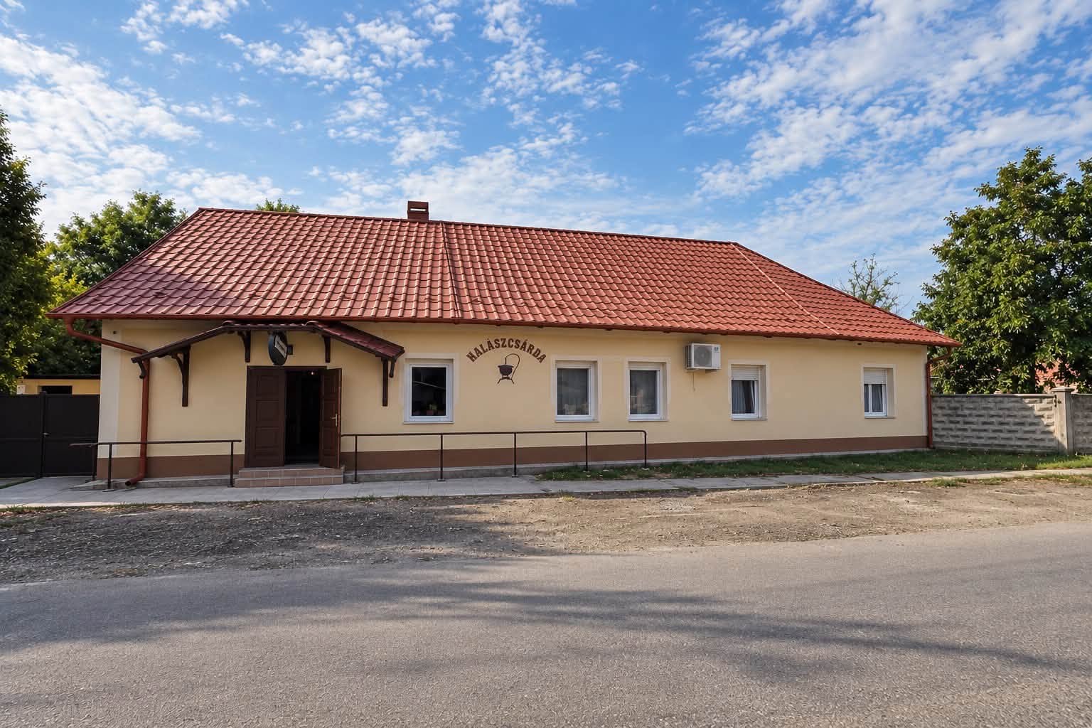 Megvan, mikor nyit újra a tűzvész után a Titán Halászcsárda